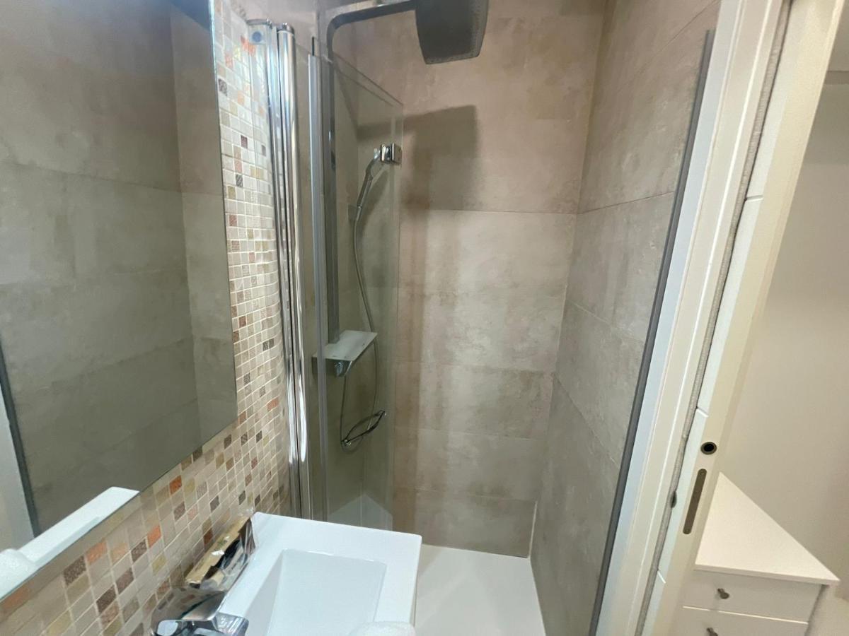 Апартаменты Nuevo! Piso En Pleno Centro Сантандер Экстерьер фото